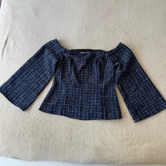 NWT Zara Navy Blue Tweed Off-Shoulder Flare Sleeve Top XS - Picture 3 of 14